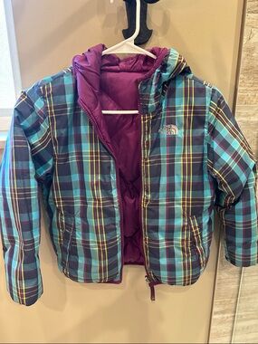 North Face Girls' Teal & Purple Plaid Puffer Jacket Size Small Kids